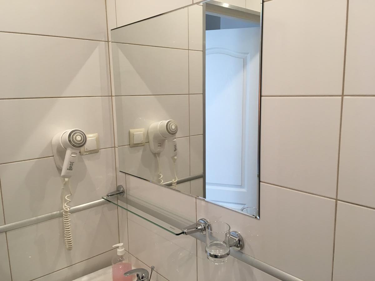 Hotel&Restauracja Zlote Runo Góra Kalwaria Exteriör bild